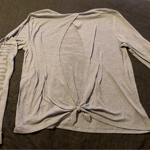 Victoria's Secret Tops - Vs Sport Long‎ Sleeve Tie Back Top Large